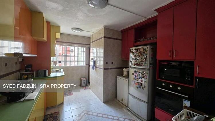 Blk 549 Jurong West Street 42 (Jurong West), HDB Executive #559125321